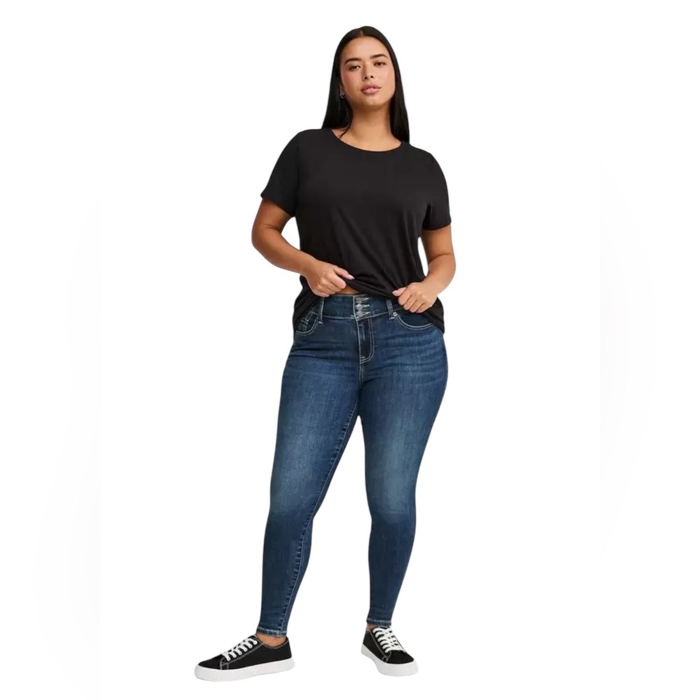 Torrid Jegging Skinny Super Soft High-Rise Jean NEW NWT 22 S‎